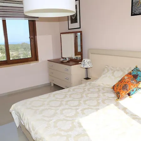 Sea View 2 Bedroom Penthouse